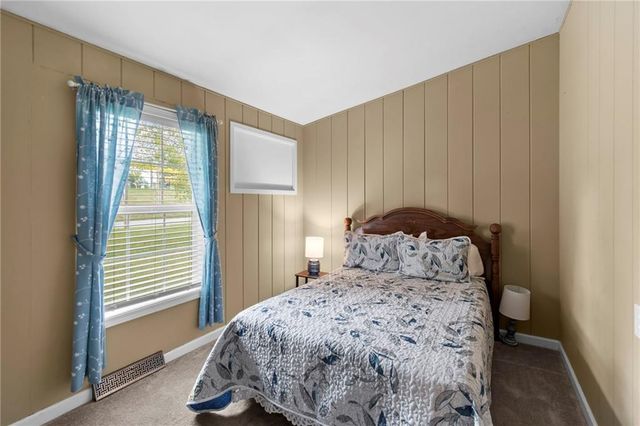 702 E 6th Street, Carrollton, MO 64633