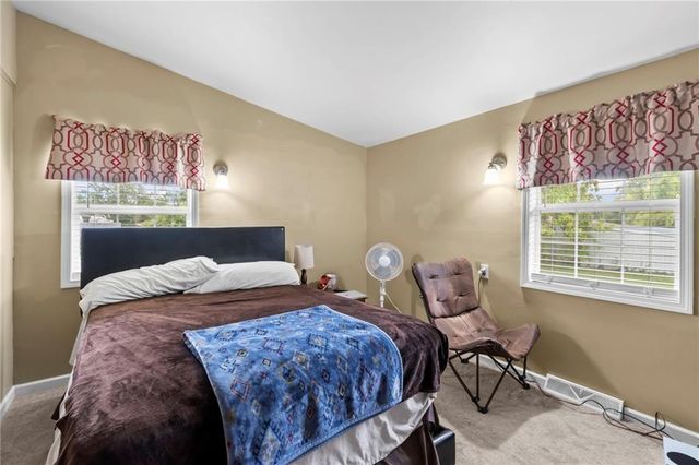 702 E 6th Street, Carrollton, MO 64633