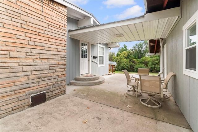 702 E 6th Street, Carrollton, MO 64633