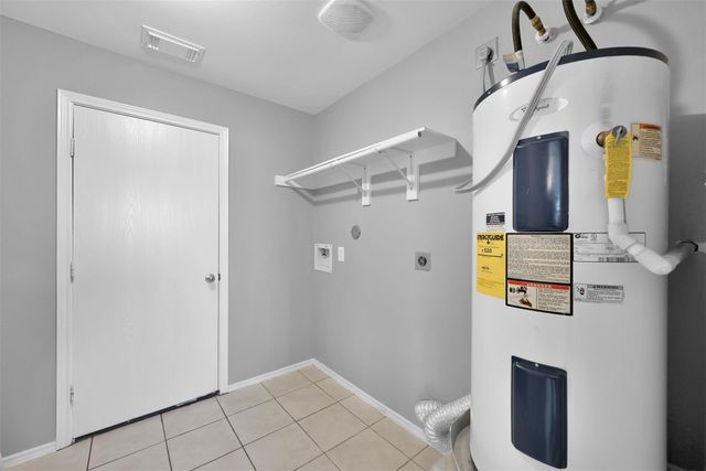 502 Birch Cluster Court, Conroe, TX 77301