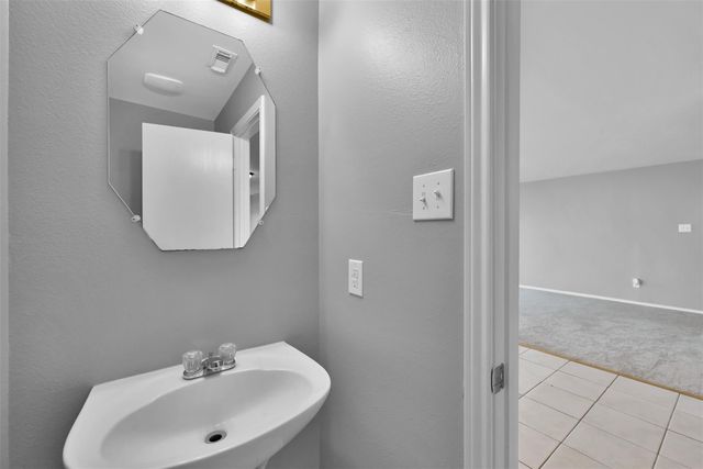 502 Birch Cluster Court, Conroe, TX 77301