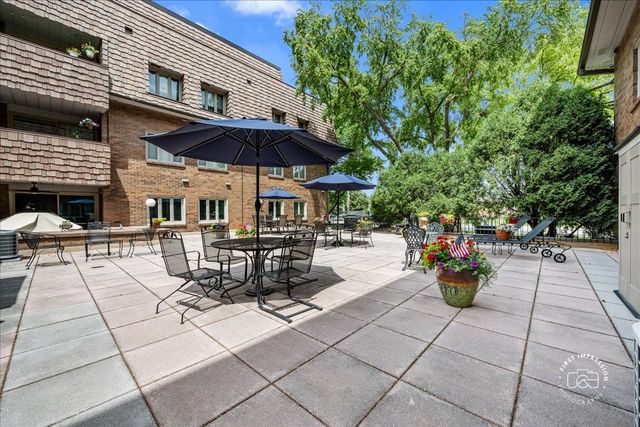 1730 W Galena Boulevard 304W, Aurora, IL 60506
