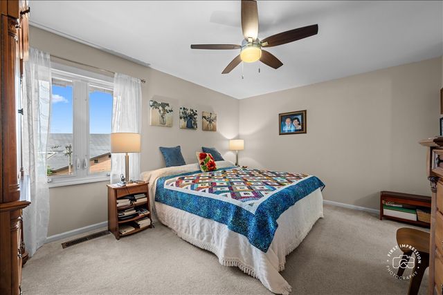 1730 W Galena Boulevard 304W, Aurora, IL 60506