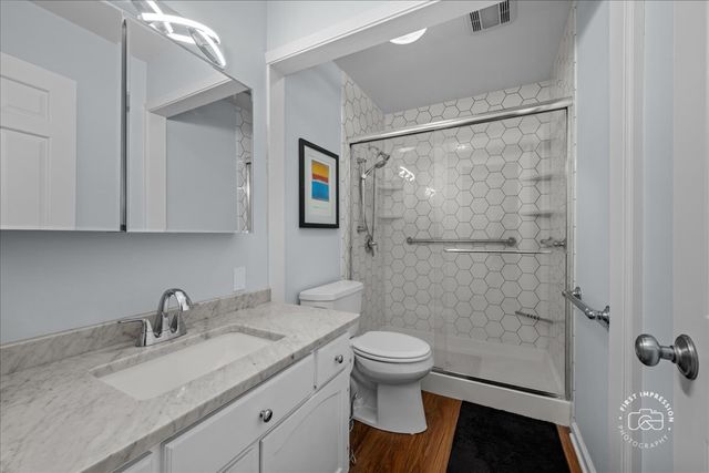 1730 W Galena Boulevard 304W, Aurora, IL 60506