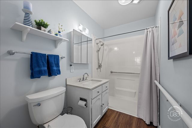 1730 W Galena Boulevard 304W, Aurora, IL 60506