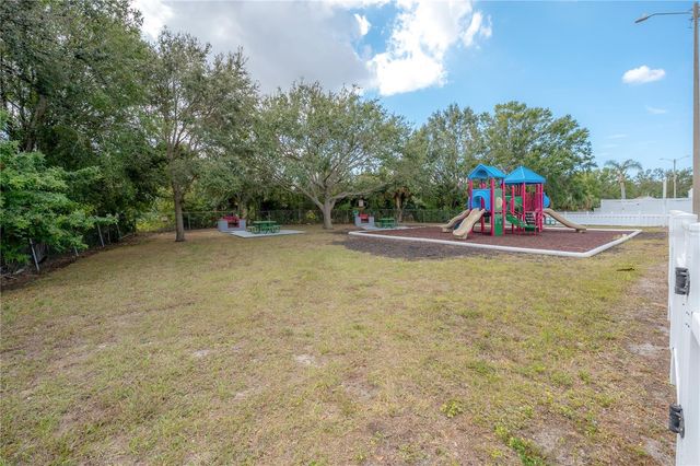7210 N MANHATTAN AVENUE 2324, Tampa, FL 33614