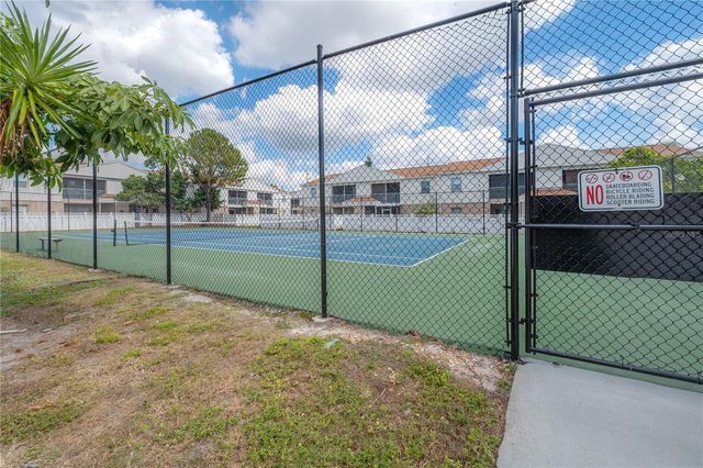 7210 N MANHATTAN AVENUE 2324, Tampa, FL 33614