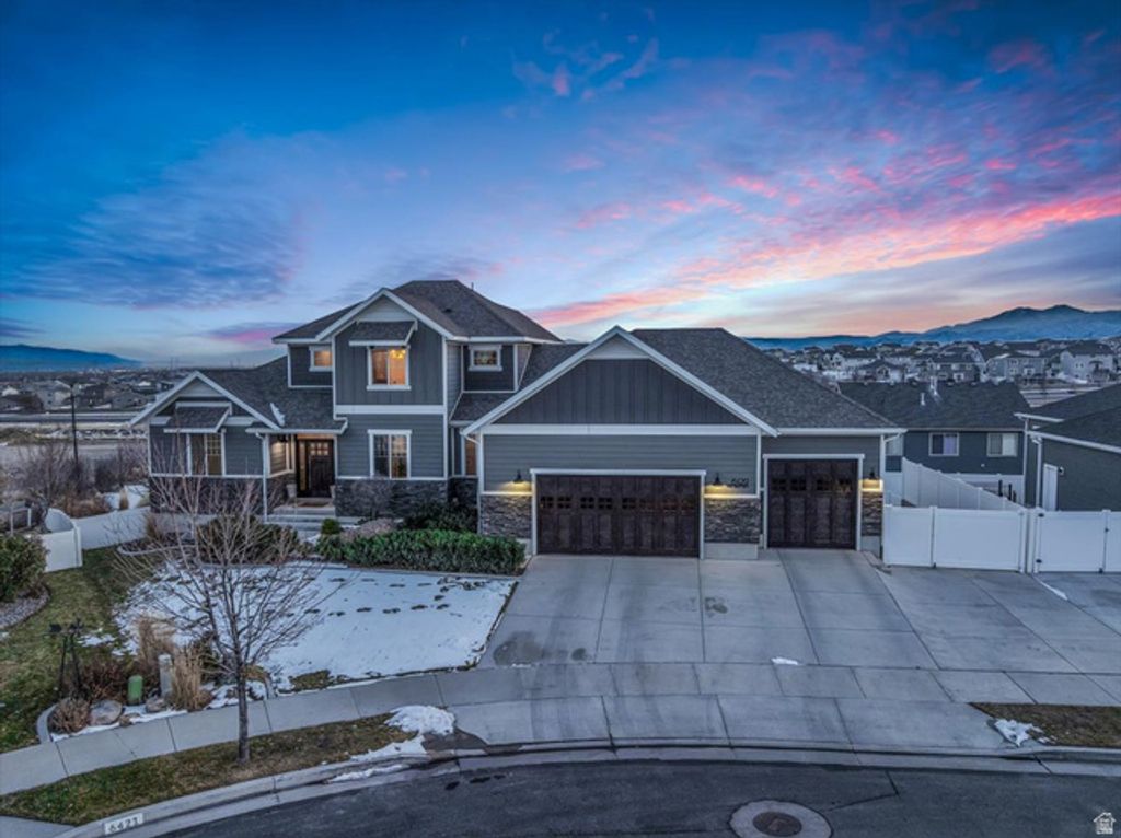6429 W MAPLE VALLEY CIR, West Jordan, UT 84081