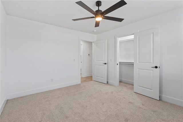 75 W Pitts Street, Farmington, AR 72730