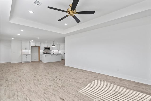 75 W Pitts Street, Farmington, AR 72730