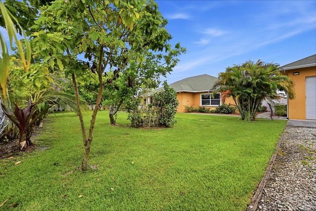 14310 N 85th Rd Road N, Loxahatchee, FL 33470