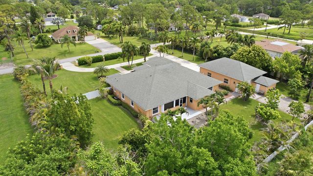14310 N 85th Rd Road N, Loxahatchee, FL 33470