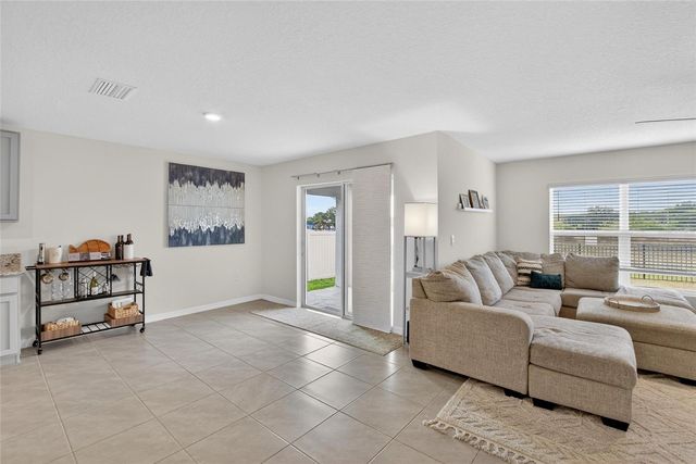 7511 ROSEWOOD GARDEN LOOP, Tampa, FL 33637