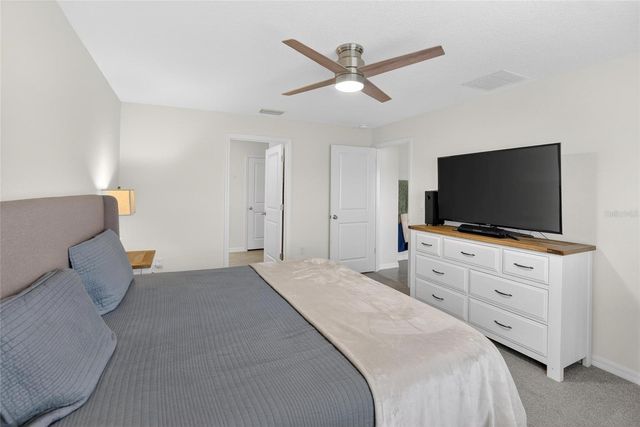 7511 ROSEWOOD GARDEN LOOP, Tampa, FL 33637