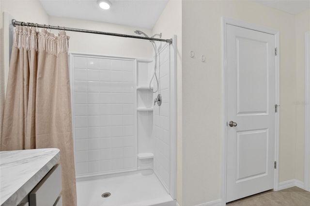 7511 ROSEWOOD GARDEN LOOP, Tampa, FL 33637