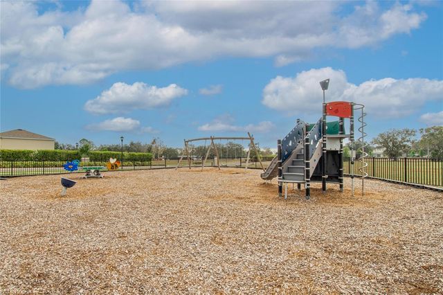 7511 ROSEWOOD GARDEN LOOP, Tampa, FL 33637