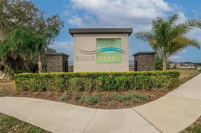 7511 ROSEWOOD GARDEN LOOP, Tampa, FL 33637