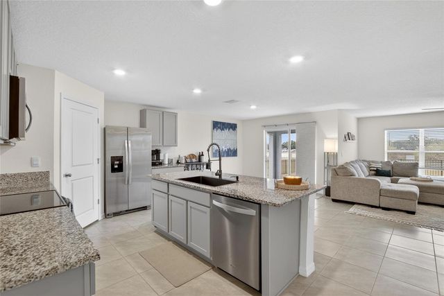 7511 ROSEWOOD GARDEN LOOP, Tampa, FL 33637