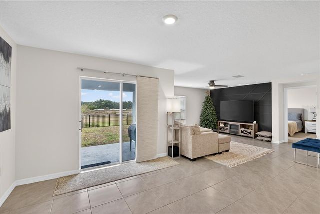 7511 ROSEWOOD GARDEN LOOP, Tampa, FL 33637