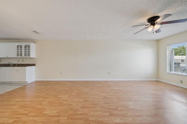 283 WINTER RIDGE BOULEVARD 283, Winter Haven, FL 33881