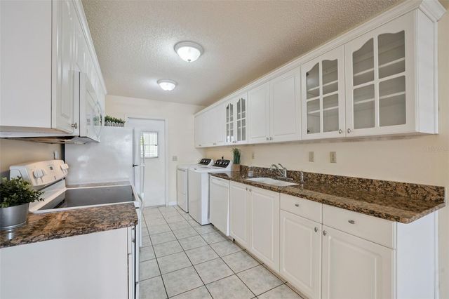 283 WINTER RIDGE BOULEVARD 283, Winter Haven, FL 33881