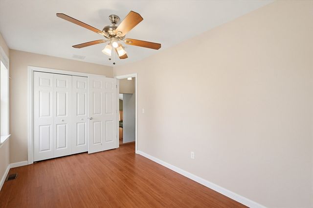 18 Russell St, Westport, MA 02790