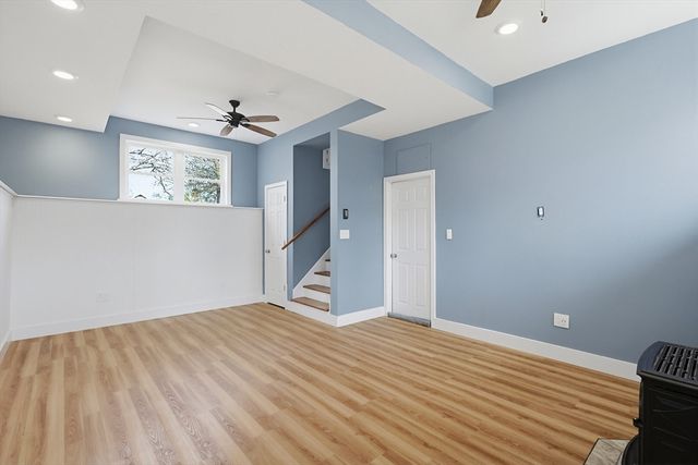 18 Russell St, Westport, MA 02790