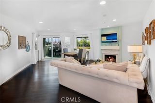 400 Lake 105, Huntington Beach, CA 92648