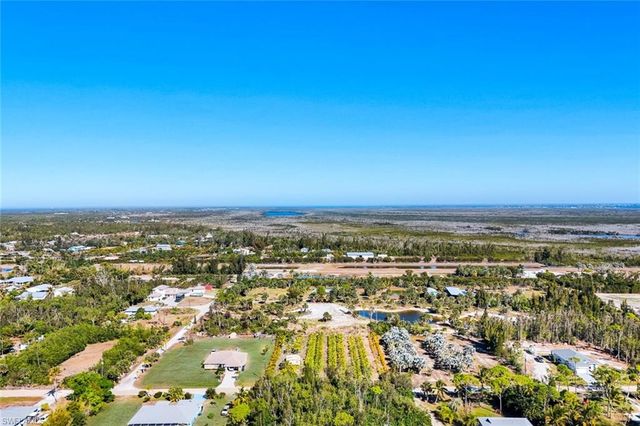 4442 Courtney RD, Other, FL 33956