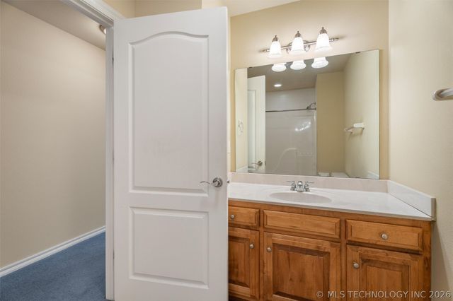 1016 Taylor Drive 1, Bartlesville, OK 74006
