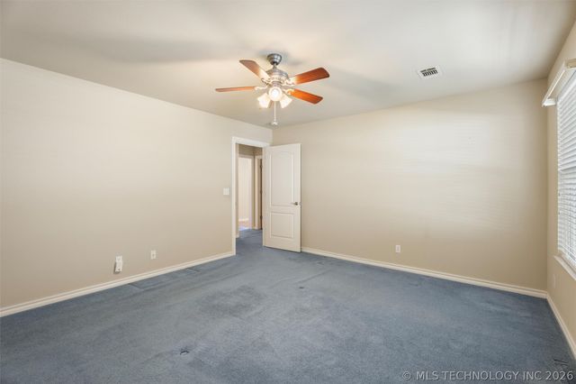 1016 Taylor Drive 1, Bartlesville, OK 74006