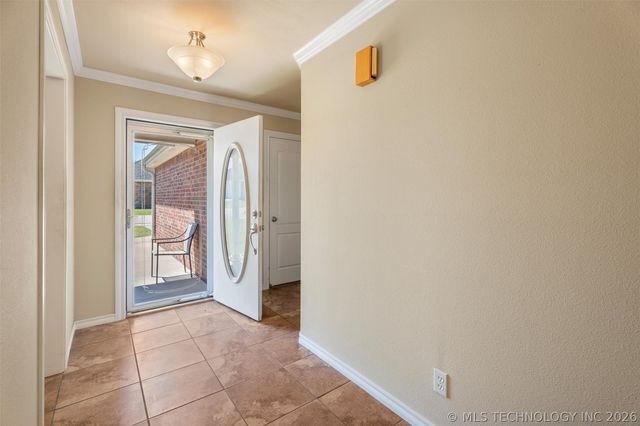 1016 Taylor Drive 1, Bartlesville, OK 74006