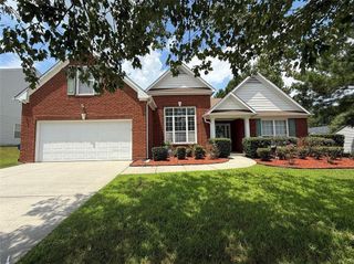 3157 Broadleaf Avenue, Atlanta, GA 30349