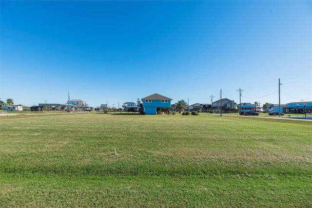 0 S Mae Circle, Crystal Beach, TX 77650