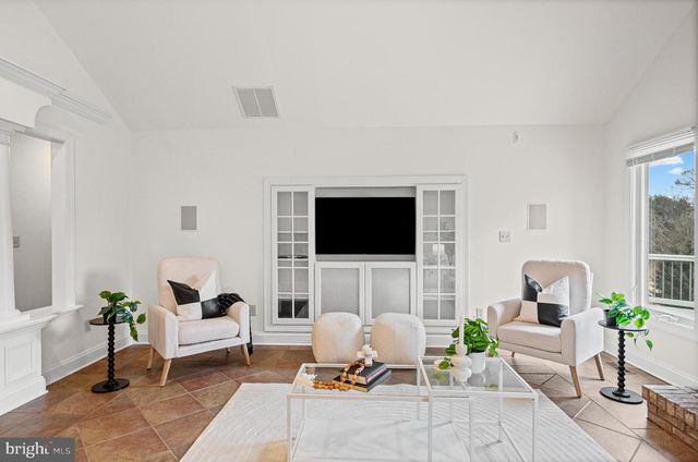 7305 LONGFIELD DR, Kingsville, MD 21087