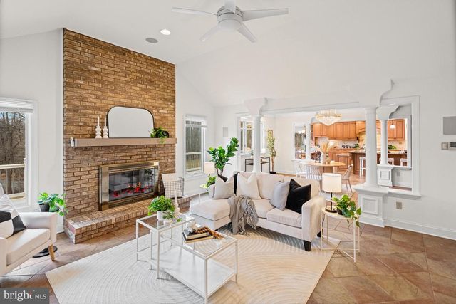 7305 LONGFIELD DR, Kingsville, MD 21087