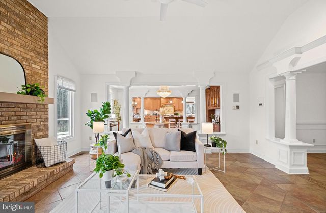 7305 LONGFIELD DR, Kingsville, MD 21087