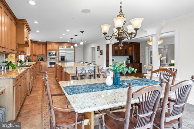 7305 LONGFIELD DR, Kingsville, MD 21087