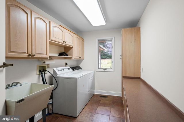 7305 LONGFIELD DR, Kingsville, MD 21087