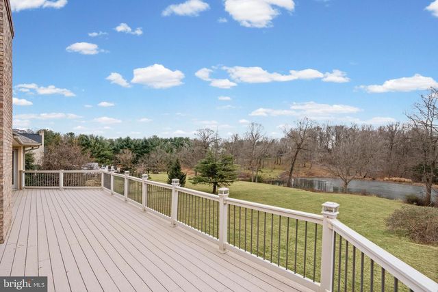 7305 LONGFIELD DR, Kingsville, MD 21087