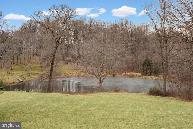 7305 LONGFIELD DR, Kingsville, MD 21087