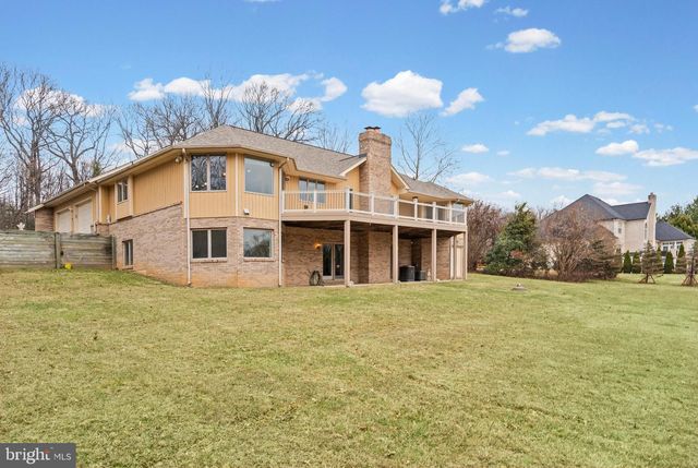 7305 LONGFIELD DR, Kingsville, MD 21087