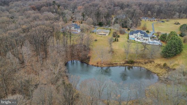 7305 LONGFIELD DR, Kingsville, MD 21087