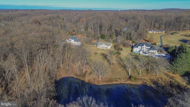 7305 LONGFIELD DR, Kingsville, MD 21087