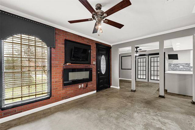 6319 Bluestone Drive, Houston, TX 77016