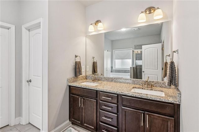 221 Charlotte Drive, Hoschton, GA 30548