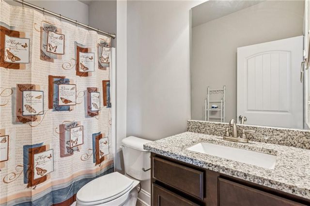 221 Charlotte Drive, Hoschton, GA 30548