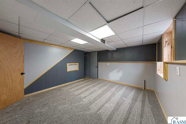 1235 E Main Street, Mankato, MN 56001