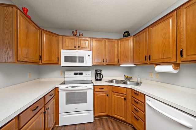 418 Sarazin Street, Shakopee, MN 55379