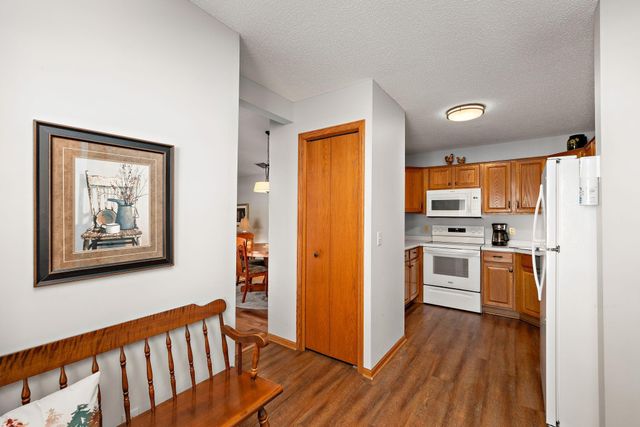 418 Sarazin Street, Shakopee, MN 55379